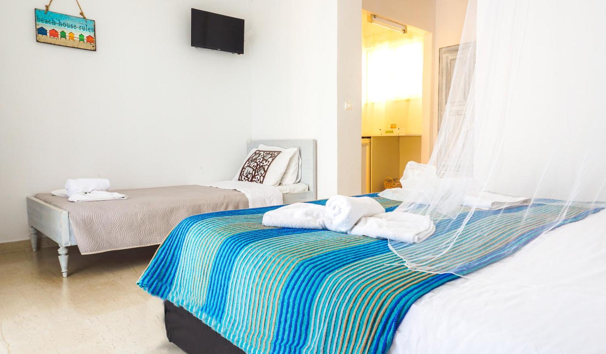 Cubaneros Holiday Inn Laganas Habitación foto